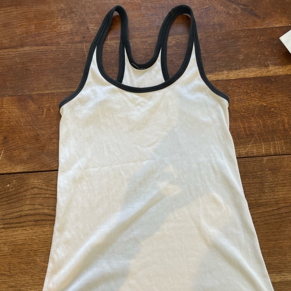 Lululemon Tank Top - Picture 1 of 4